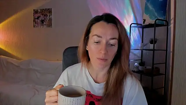 Snapshot of RebeccaMartinez chatting on December 2025 07:13:02 AM RebeccaMartinez online show from December 2025 07:13:02 AM