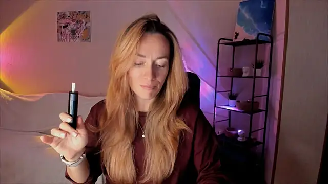 Snapshot of RebeccaMartinez chatting on October 2025 11:22:02 AM RebeccaMartinez online show from October 2025 11:22:02 AM