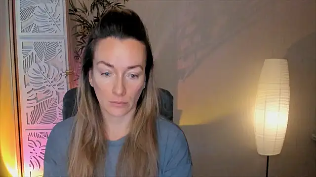 RebeccaMartinez online show from February 2026 05:47:01 AM