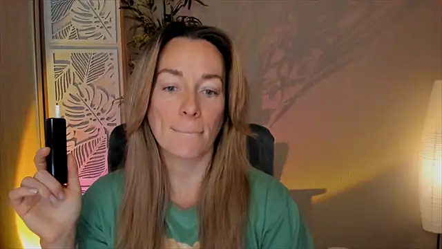 RebeccaMartinez online show from February 2026 06:12:02 AM