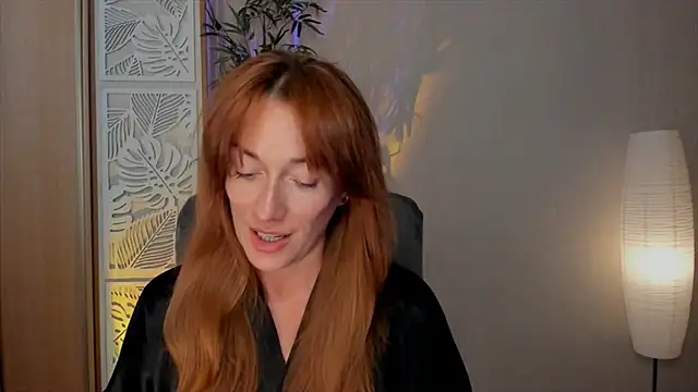 Snapshot of RebeccaMartinez chatting on June 2026 10:21:01 AM RebeccaMartinez online show from June 2026 10:21:01 AM