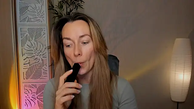 RebeccaMartinez online show from February 2026 12:16:02 PM