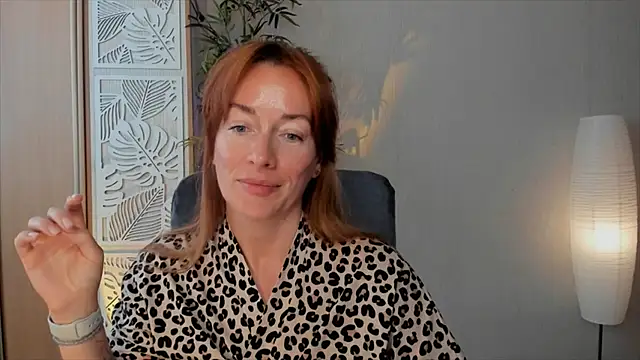 Snapshot of RebeccaMartinez chatting on June 2026 07:26:02 AM RebeccaMartinez online show from June 2026 07:26:02 AM