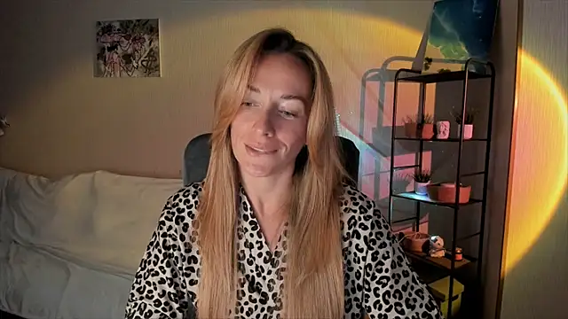 RebeccaMartinez online show from September 2025 07:59:02 AM