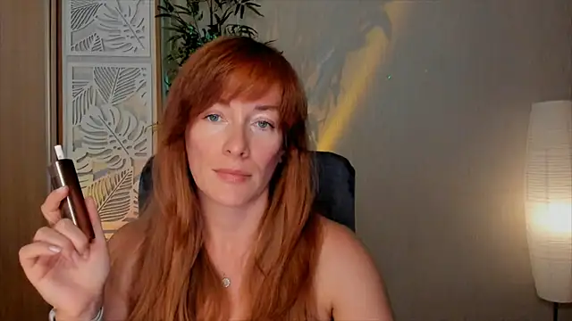 Snapshot of RebeccaMartinez chatting on June 2026 09:04:02 AM RebeccaMartinez online show from June 2026 09:04:02 AM