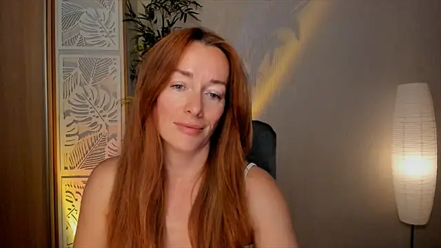 Snapshot of RebeccaMartinez chatting on June 2026 05:07:01 AM RebeccaMartinez online show from June 2026 05:07:01 AM