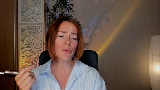Snapshot of RebeccaMartinez chatting on June 2026 02:55:02 PM RebeccaMartinez online show from June 2026 02:55:02 PM