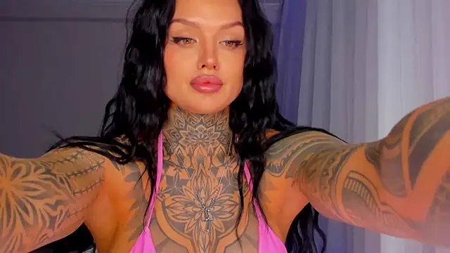 pantera flashh online show from February 2026 07:36:01 PM