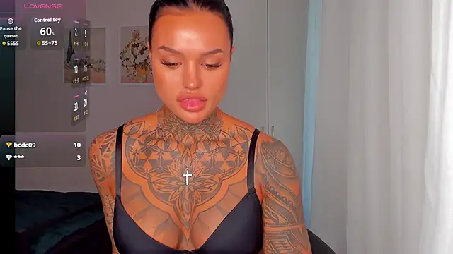 Snapshot of pantera_flashh chatting on November 2025 01:25:02 PM pantera flashh online show from November 2025 01:25:02 PM