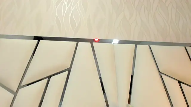 kimberly7  online show from November 2025 11:37:01 AM