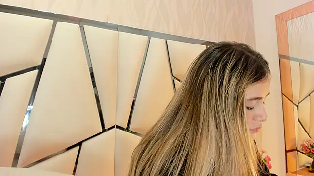 kimberly7  online show from November 2025 11:37:02 AM