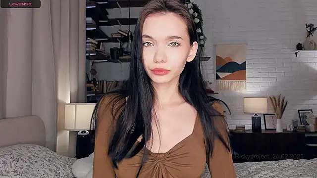 Snapshot of Riskyproject chatting on February 2025 07:00:01 AM Riskyproject online show from February 2025 07:00:01 AM