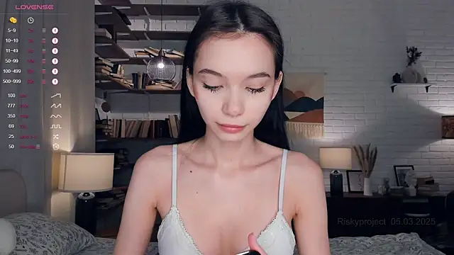 Snapshot of Riskyproject chatting on March 2025 07:05:02 AM Riskyproject online show from March 2025 07:05:02 AM