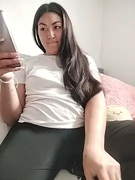 katha steele  online show from October 2025 03:33:02 PM