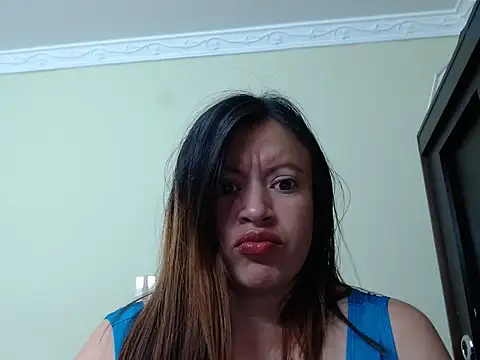 emilysamantha 8 online show from November 2025 08:08:01 PM