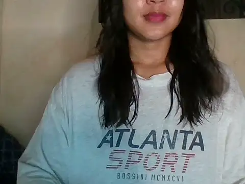  smiling4u  online show from June 2026 02:07:01 PM