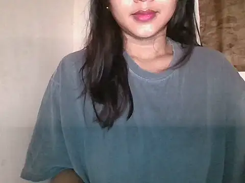  smiling4u  online show from July 2026 05:32:02 PM