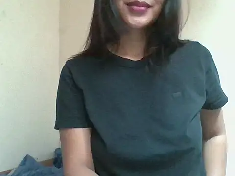  smiling4u  online show from June 2026 06:07:02 AM