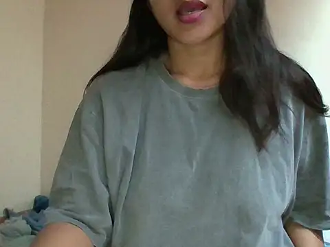  smiling4u  online show from April 2026 06:49:02 AM