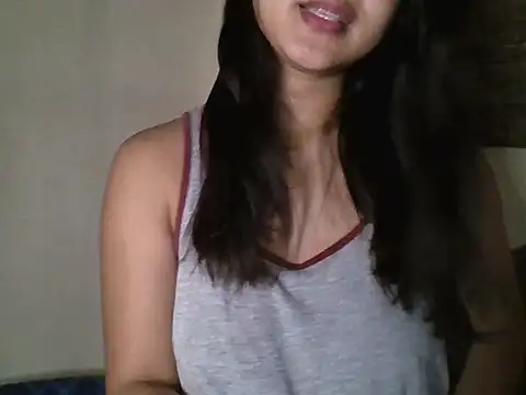  smiling4u  online show from April 2026 05:30:01 PM