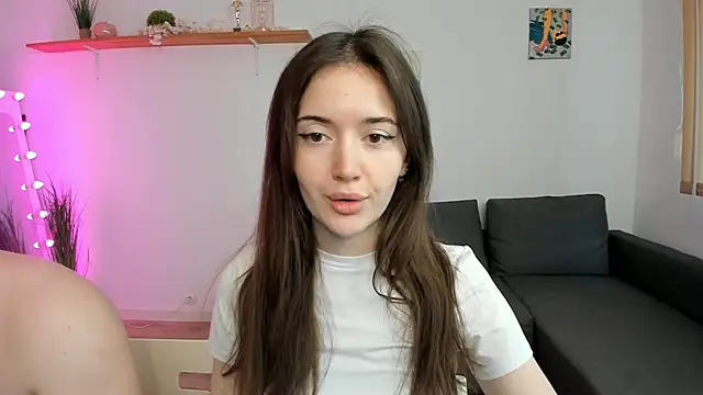 PollyFlame online show from September 2025 09:38:02 AM