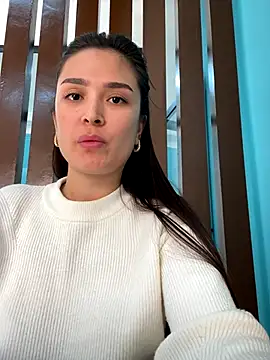 Snapshot of Sweet_Lollypop chatting on November 2025 06:35:02 AM Sweet Lollypop online show from November 2025 06:35:02 AM