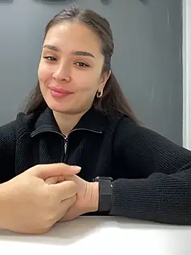 Snapshot of Sweet_Lollypop chatting on October 2025 06:35:02 AM Sweet Lollypop online show from October 2025 06:35:02 AM