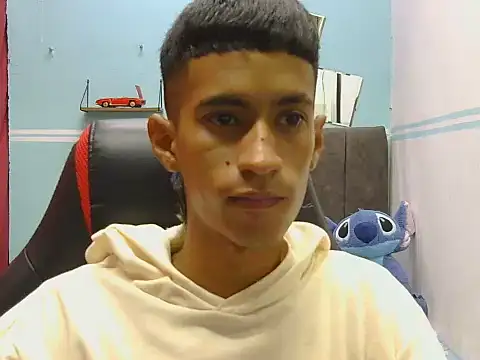 Angelstripboy online show from June 2026 10:11:02 PM