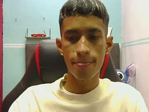 Angelstripboy online show from May 2026 05:51:01 PM