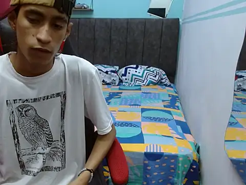 Angelstripboy online show from March 2025 12:59:01 AM