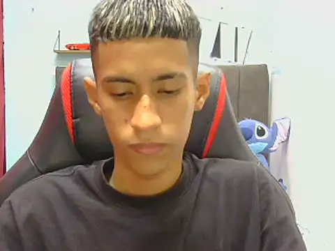 Angelstripboy online show from August 2026 11:44:02 PM