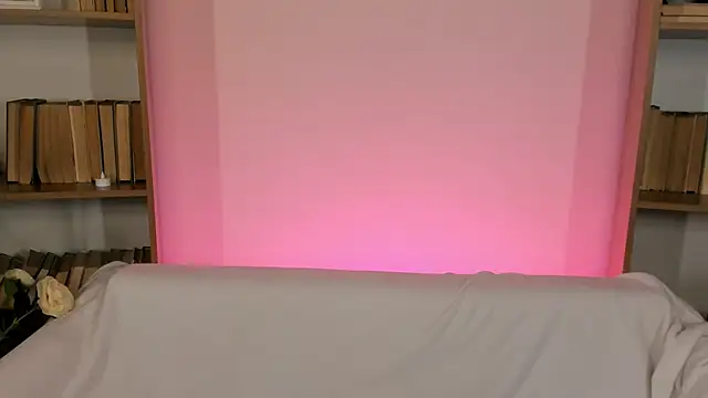 Phoenix Margo online show from December 2025 03:41:01 AM