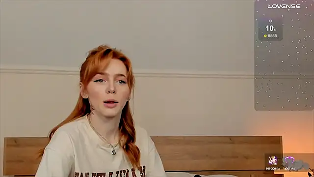 Phoenix Margo online show from September 2025 04:11:02 AM