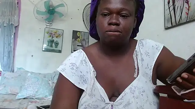 Snapshot of SherBunnyBoo87 chatting on March 2025 04:28:02 PM SherBunnyBoo87 online show from March 2025 04:28:02 PM