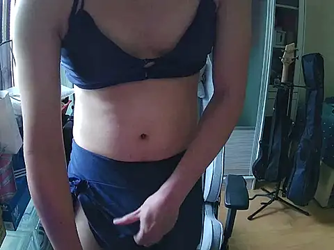 Snapshot of swimsuitloves chatting on September 2025 02:29:01 AM swimsuitloves online show from September 2025 02:29:01 AM