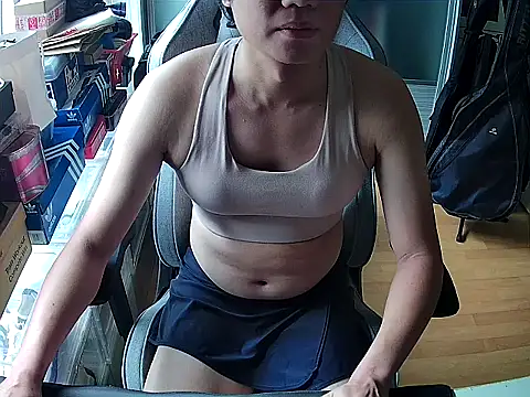 swimsuitloves online show from November 2025 02:49:01 AM