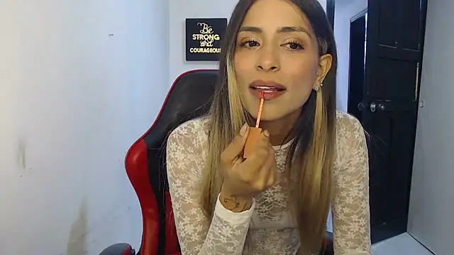 Liamiler01  online show from October 2025 12:58:02 PM