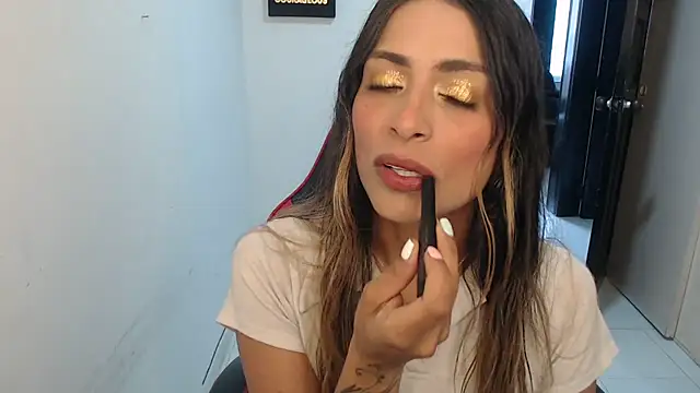 Liamiler01  online show from November 2025 02:50:01 PM