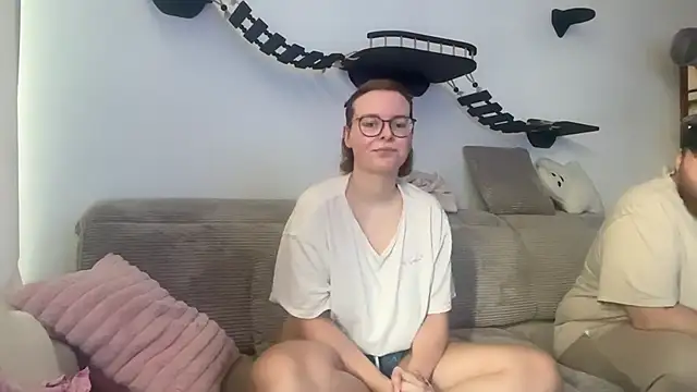 LucyFoxLulu online show from July 2026 09:38:02 AM