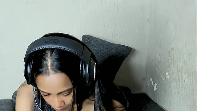 Eroticteasexoxox online show from February 2026 10:00:02 PM