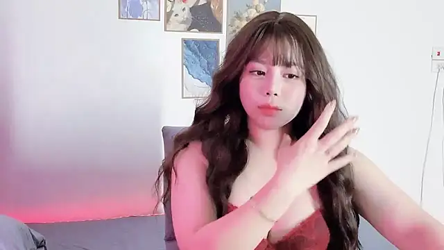   Lyly   online show from March 2026 02:44:02 AM