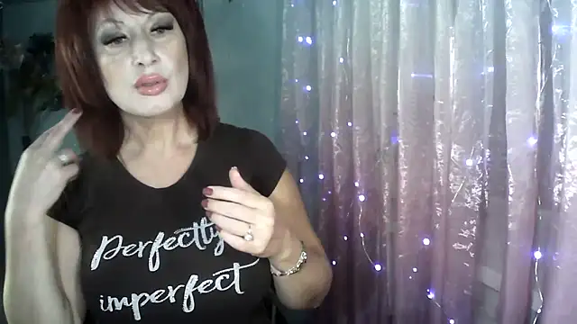 Faraira17 online show from November 2025 03:43:01 AM