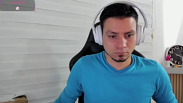 Rick Diesel  online show from November 2025 03:21:02 AM