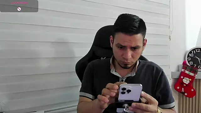 Rick Diesel  online show from December 2025 03:29:02 AM