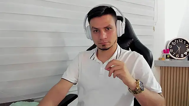 Rick Diesel  online show from October 2025 03:28:02 AM