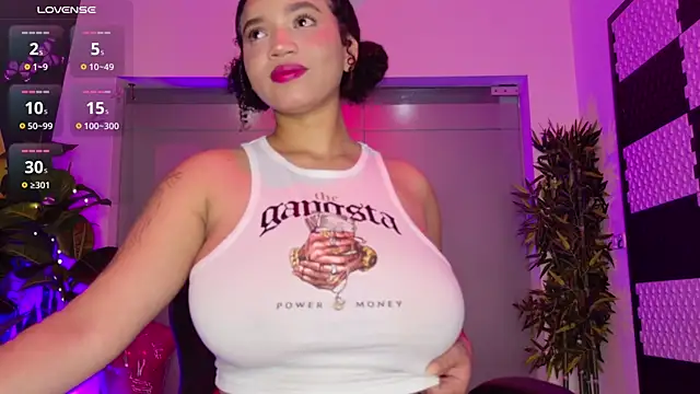 MalaikaBrown online show from November 2025 12:30:01 PM