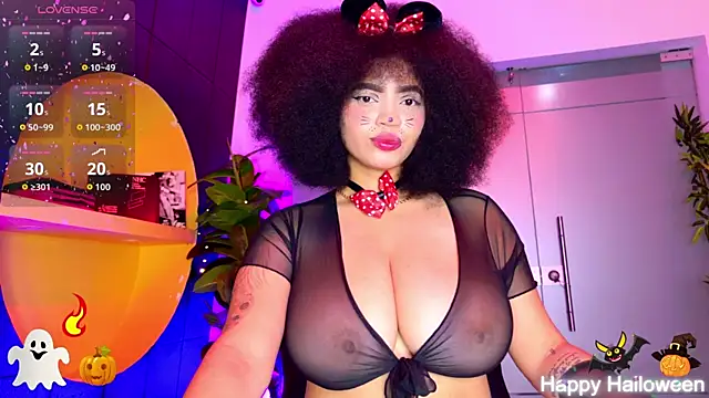 MalaikaBrown online show from October 2025 12:24:01 PM