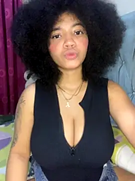 MalaikaBrown online show from October 2025 12:33:02 AM