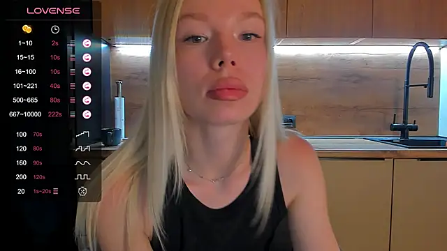 Olivia Bells online show from May 2026 09:16:02 PM