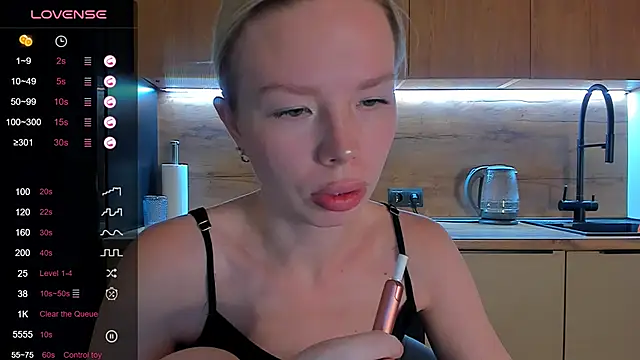 Olivia Bells online show from May 2026 09:10:02 PM